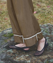 hellam | リネンライク ロールアップタックパンツ(その他パンツ)