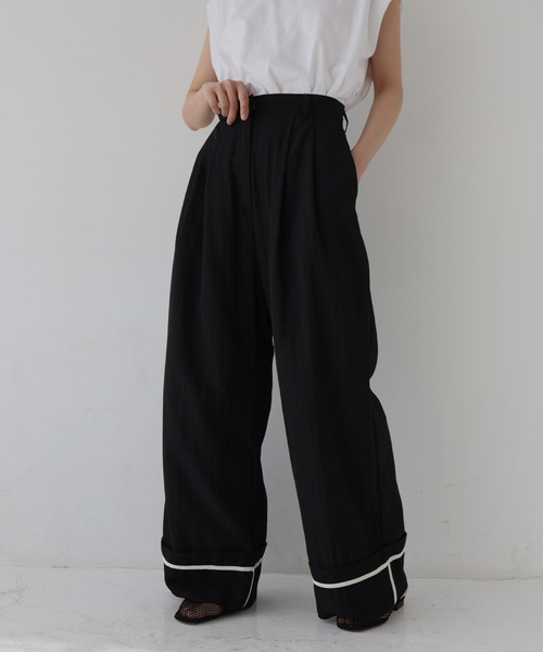 hellam(へラム)の「リネンライク ロールアップタックパンツ(その他パンツ・レディース・アイボリー/ブラック/グレイッシュベージュ・FREE)」の16枚目の写真