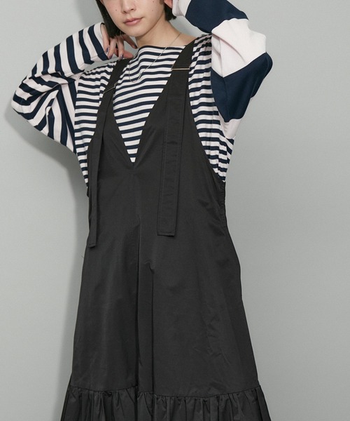 ADAM ET ROPE'（アダムエロペ）の「【WEB限定】・【定番】オーバーオールジャンバースカート（ジャンパースカート・レディース・グレー/ブラック・FREE）」の14枚目の写真