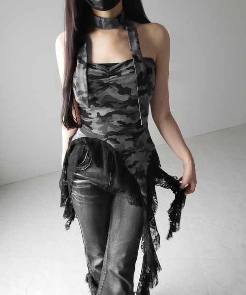 me+em select(ミームセレクト)の「※※【 2color 】チョーカーロングタイ付き ヴィンテージカモフラレースフリルベアトップス / ( choker long tie SET ) vintage camouflage lace frill bare tops(その他トップス・レディース・グレー/カーキ・FREE)」の19枚目の写真