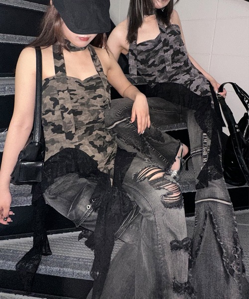 me+em select(ミームセレクト)の「※※【 2color 】チョーカーロングタイ付き ヴィンテージカモフラレースフリルベアトップス / ( choker long tie SET ) vintage camouflage lace frill bare tops(その他トップス・レディース・グレー/カーキ・FREE)」の3枚目の写真