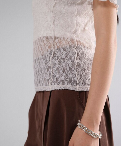 UNITED TOKYO（ユナイテッドトウキョウ）の「パネルレースショートスリーブプルオーバー｜細見え/ウォッシャブル/オケージョン/シアートップス/半袖/春服（Tシャツ/カットソー・レディース・アイボリー/ブラック・FREE）」の15枚目の写真