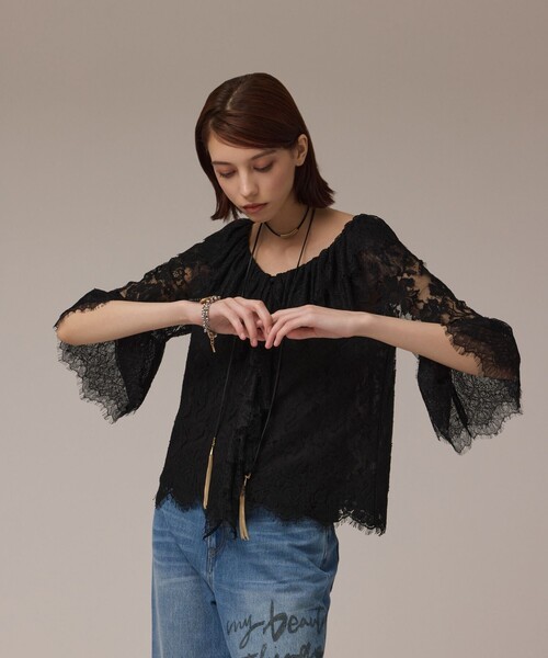 Diagram(ダイアグラム)の「レースコンビフリルブラウス(シャツ/ブラウス・レディース・ブラック/ホワイト・36/38)」の12枚目の写真