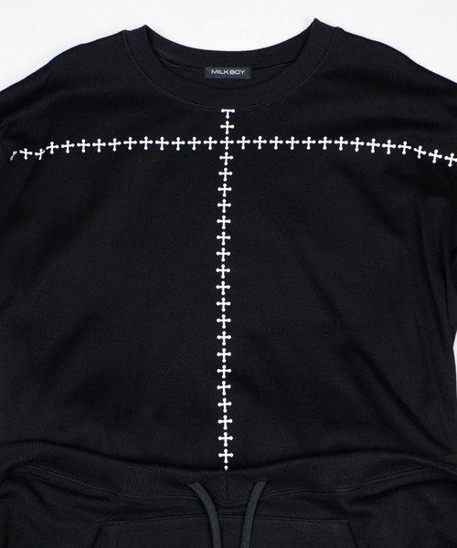 MILKBOY（ミルクボーイ）の「BLACK LAYERED トップス（Tシャツ/カットソー・レディース・A・FREE）」の6枚目の写真