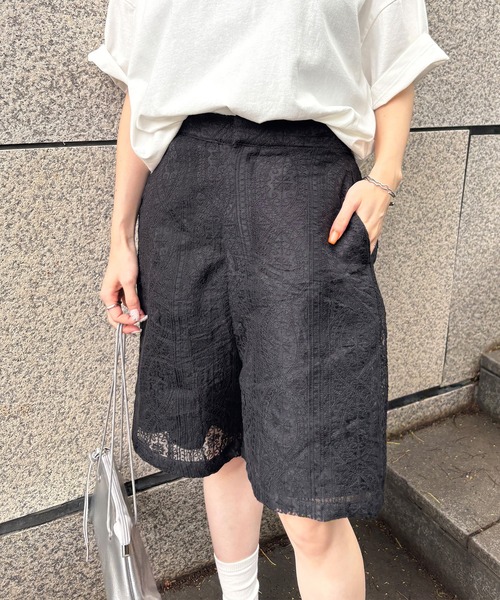 ISOOK(アイスー)の「【ISOOK / アイスー】レースハーフパンツ / バミューダパンツ ショートパンツ 5分丈 ハイウエスト ウエストゴム ブラック ブラウン 黒 茶 ZOZOTOWN限定(その他パンツ・レディース・ブラウン/ブラック・FREE)」の13枚目の写真