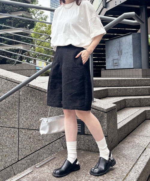 ISOOK(アイスー)の「【ISOOK / アイスー】レースハーフパンツ / バミューダパンツ ショートパンツ 5分丈 ハイウエスト ウエストゴム ブラック ブラウン 黒 茶 ZOZOTOWN限定(その他パンツ・レディース・ブラウン/ブラック・FREE)」の3枚目の写真