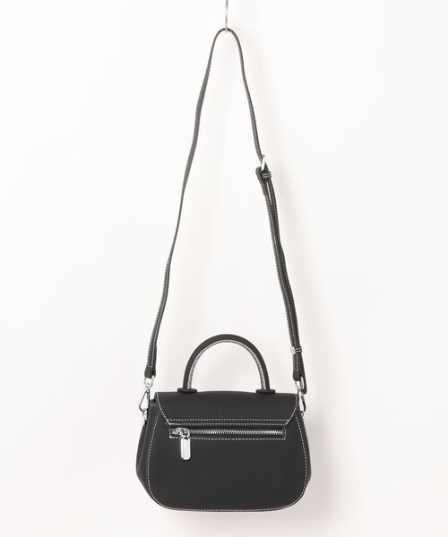 NiiNa(ニーナ)の「【 NiiNa / ニーナ 】高品質牛革2wayラウンドフォルムミニハンドバッグ(ハンドバッグ・レディース・ブラック/ホワイト/グレイッシュベージュ・FREE)」の7枚目の写真