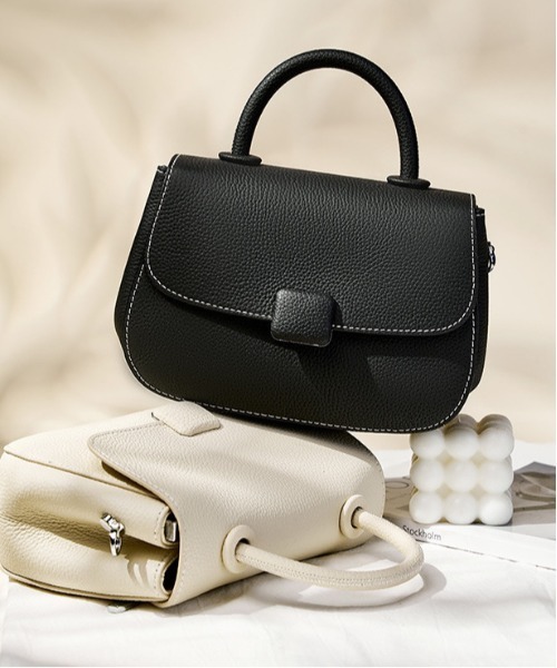 NiiNa(ニーナ)の「【 NiiNa / ニーナ 】高品質牛革2wayラウンドフォルムミニハンドバッグ(ハンドバッグ・レディース・ブラック/ホワイト/グレイッシュベージュ・FREE)」の22枚目の写真