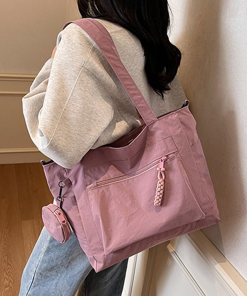 Lace Ladies（レースレディース）の「ソリッドカラー ミニポーチ付き 多ポケット ビッグ ショルダーバッグ（トートバッグ・レディース・ブルー/ブラック/グレイッシュベージュ/グリーン/ピンク・FREE）」の13枚目の写真