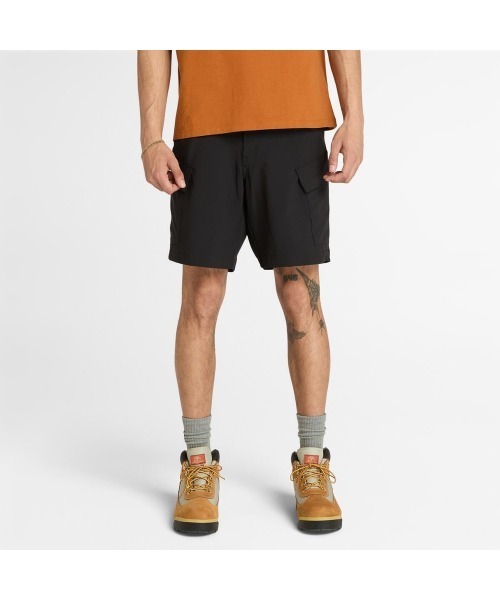 Timberland(ティンバーランド)の「クイックドライ ストレッチフィット カーゴ ショーツ メンズ(カーゴパンツ・メンズ・ブラック・30inch/32inch/34inch/36inch/38inch)」の1枚目の写真