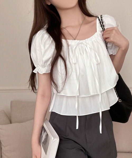 LAFFMO(ラフモ)の「2wayネックパフスリーブティアードブラウス(シャツ/ブラウス・レディース・ブルー/ホワイト/ピンク/ベージュ・F)」の5枚目の写真