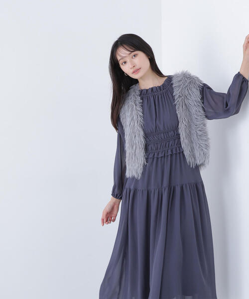 NATURAL BEAUTY BASIC(ナチュラルビューティーベーシック)の「◇【BLANC】シャーリングシアーワンピース(ワンピース・レディース・ブラック/チャコールグレー・MEDIUM/P/S)」の11枚目の写真