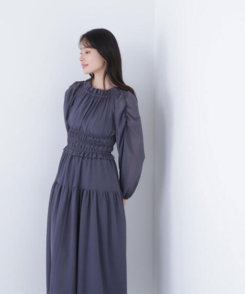 NATURAL BEAUTY BASIC(ナチュラルビューティーベーシック)の「◇【BLANC】シャーリングシアーワンピース(ワンピース・レディース・ブラック/チャコールグレー・MEDIUM/P/S)」の5枚目の写真