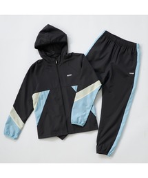 ウィンドブレーカー」に該当するブラック/黒色系のファッション