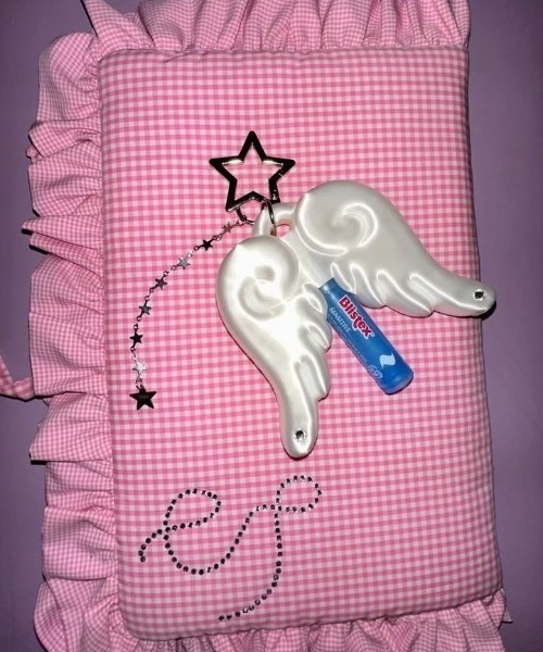 EVERYTHINGS（エブリシングス）の「【EVERYTHINGS】CUPID'S WINGS / 【エブリシングス】キューピッドウィングリップケースキーリング（キーホルダー・レディース・ホワイト・ONE SIZE）」の9枚目の写真