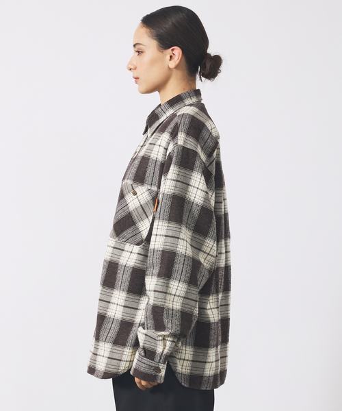 UNIVERSAL OVERALL(ユニバーサルオーバーオール)の「【UNIVERSAL OVERALL / ユニバーサル オーバーオール】 VINTAGE NELL WORKERS SHIRT/ビンテージネルシャツ/ワークシャツ/チェックシャツ(シャツ/ブラウス・メンズ・ブラウン系その他/グリーン系その他/ブルー系その他・M/L)」の8枚目の写真