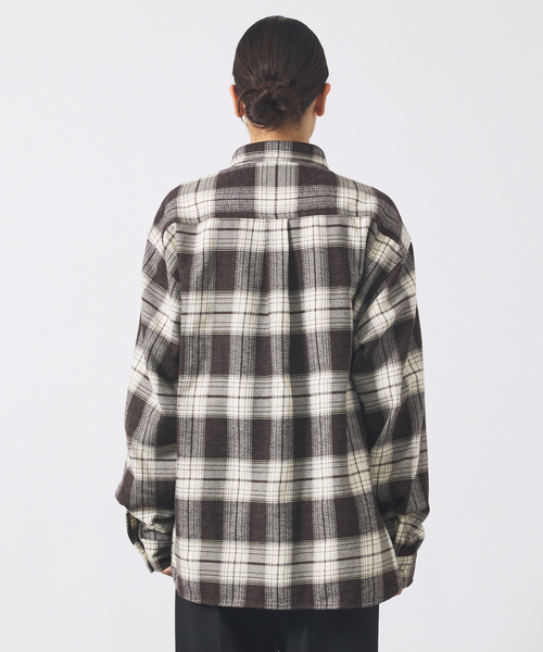UNIVERSAL OVERALL(ユニバーサルオーバーオール)の「【UNIVERSAL OVERALL / ユニバーサル オーバーオール】 VINTAGE NELL WORKERS SHIRT/ビンテージネルシャツ/ワークシャツ/チェックシャツ(シャツ/ブラウス・メンズ・ブラウン系その他/グリーン系その他/ブルー系その他・M/L)」の9枚目の写真