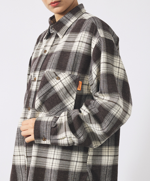 UNIVERSAL OVERALL(ユニバーサルオーバーオール)の「【UNIVERSAL OVERALL / ユニバーサル オーバーオール】 VINTAGE NELL WORKERS SHIRT/ビンテージネルシャツ/ワークシャツ/チェックシャツ(シャツ/ブラウス・メンズ・ブラウン系その他/グリーン系その他/ブルー系その他・M/L)」の11枚目の写真