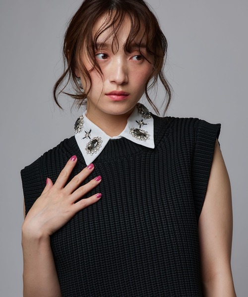 Narcissus(ナルシス)の「【Narcissus】キュービックビジューつけ襟(付け襟・レディース・ホワイト・FREE)」の2枚目の写真
