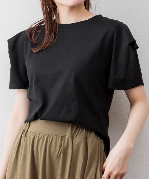 RCD(アールシーディー)の「ボリュームタック袖Tシャツ(Tシャツ/カットソー・レディース・ブラック/モカ/オフホワイト・L/LL/M)」の2枚目の写真