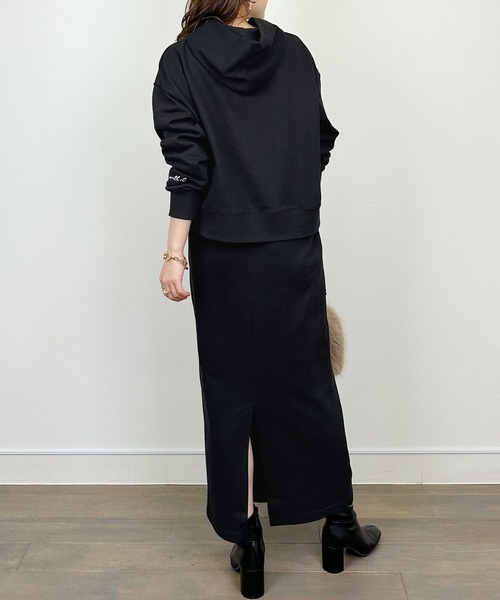 Aima+saie（アイマサイエ）の「【セットアップ可能】ラメ入りIラインスカート（スカート・レディース・ブラック/モカ・M）」の12枚目の写真