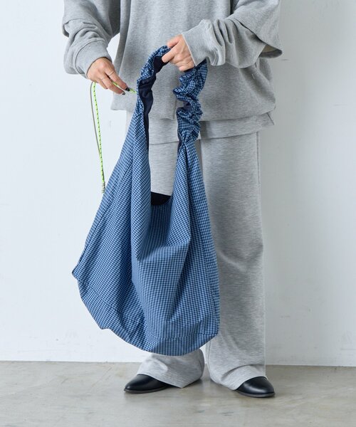 WHIMSIC(ウィムジック)の「【WHIMSIC】マルチウェイ スリングバッグ(トートバッグ・レディース・ホワイト/ブルー/ネイビー・ONE SIZE)」の3枚目の写真