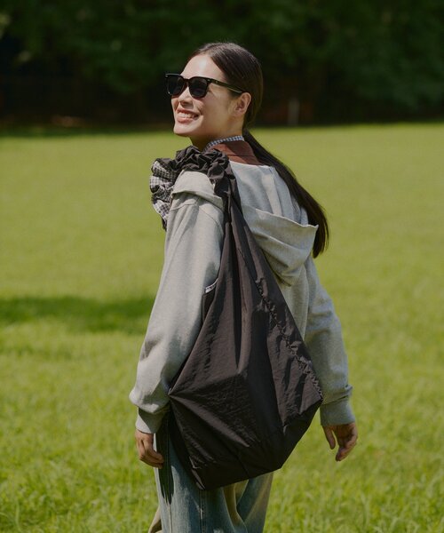 WHIMSIC(ウィムジック)の「【WHIMSIC】マルチウェイ スリングバッグ(トートバッグ・レディース・ホワイト/ブルー/ネイビー・ONE SIZE)」の6枚目の写真