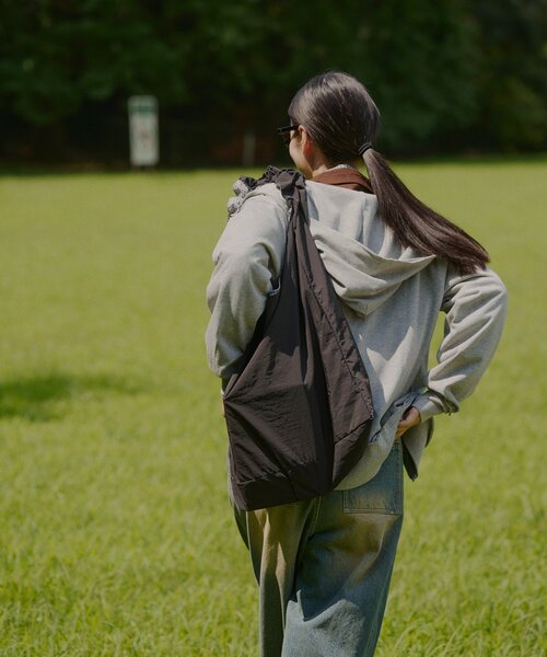 WHIMSIC(ウィムジック)の「【WHIMSIC】マルチウェイ スリングバッグ(トートバッグ・レディース・ホワイト/ブルー/ネイビー・ONE SIZE)」の8枚目の写真