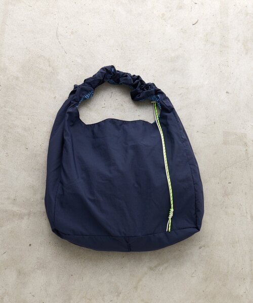 WHIMSIC(ウィムジック)の「【WHIMSIC】マルチウェイ スリングバッグ(トートバッグ・レディース・ホワイト/ブルー/ネイビー・ONE SIZE)」の16枚目の写真