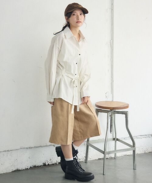 RETRO GIRL(レトロガール)の「ストライプウエストリボンシャツ(シャツ/ブラウス・レディース・ホワイト/ダークグレー/ナチュラル・FREE)」の16枚目の写真