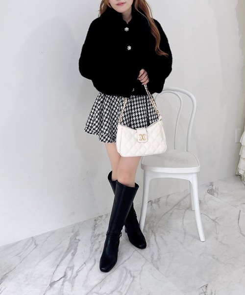 INGNI（イング）の「ビジューボタンステンカラーエコファーブルゾン（ブルゾン・レディース・ライトベージュ/ブラック/グレー系その他/アイボリー・M）」の21枚目の写真