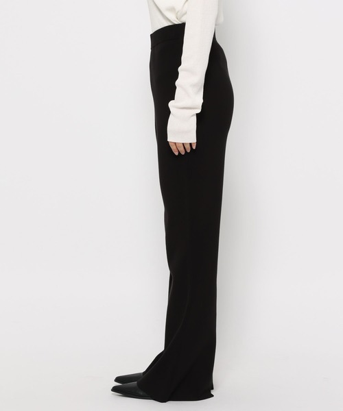 LOWRYS FARM(ローリーズファーム)の「ニットフレアパンツ 580831(その他パンツ・レディース・アイボリー/ブラック/ブラウン/ブルー・FREE)」の6枚目の写真