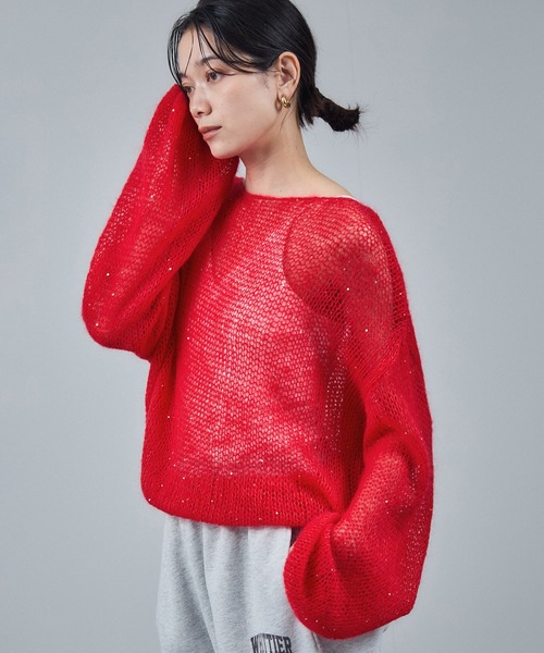 SALON adam et rope'（サロン アダム エ ロペ）の「シアーモヘアスパンコールプルオーバー 2（ニット/セーター・レディース・グレー/レッド/オフホワイト/ピンク・FREE）」の4枚目の写真