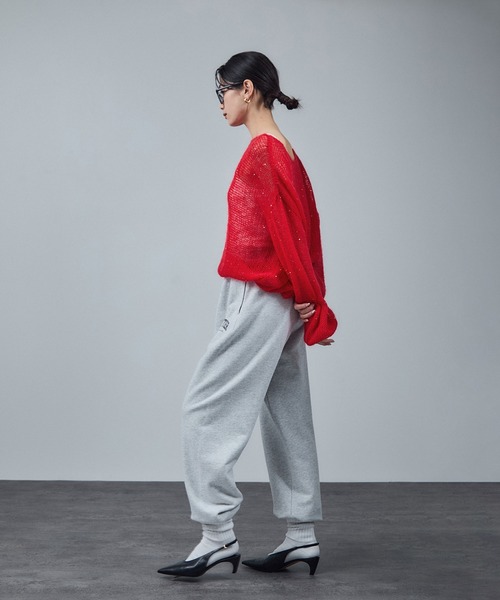 SALON adam et rope'（サロン アダム エ ロペ）の「シアーモヘアスパンコールプルオーバー 2（ニット/セーター・レディース・グレー/レッド/オフホワイト/ピンク・FREE）」の17枚目の写真