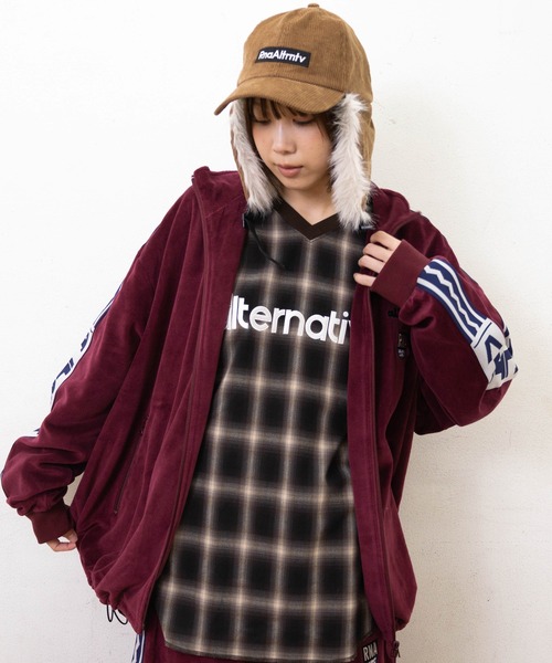 RNA（アールエヌエー）の「J2164 ベロアトラックジャケット（その他アウター・レディース・グリーン/バーガンディー/スミクロ・MEDIUM）」の3枚目の写真