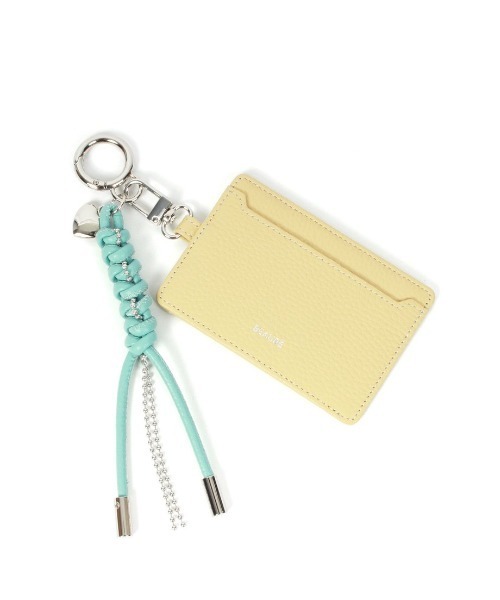 Beau're（ヴュレ）の「【BEAURE/ビュレ】レザーコード付き パスケース（パスケース・レディース・シルバー/アイボリー/イエロー/ネイビー/ピンク/ブラウン・FREE）」の4枚目の写真