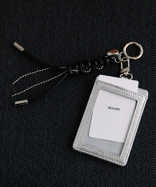 Beau're（ヴュレ）の「【BEAURE/ビュレ】レザーコード付き パスケース（パスケース・レディース・シルバー/アイボリー/イエロー/ネイビー/ピンク/ブラウン・FREE）」の17枚目の写真