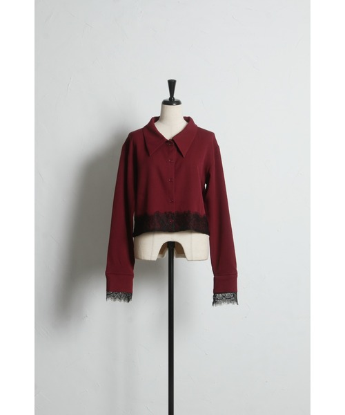 ARVELLIA(アルベリア)の「LACE CONTRAST SHIRT(シャツ/ブラウス・レディース・レッド/ブラック・M)」の4枚目の写真