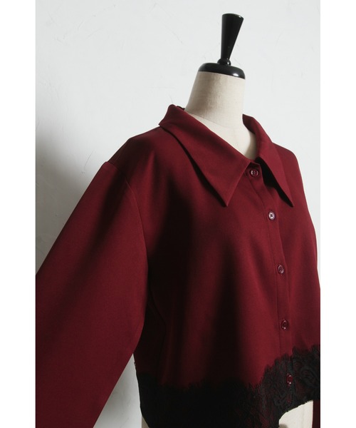 ARVELLIA(アルベリア)の「LACE CONTRAST SHIRT(シャツ/ブラウス・レディース・レッド/ブラック・M)」の9枚目の写真