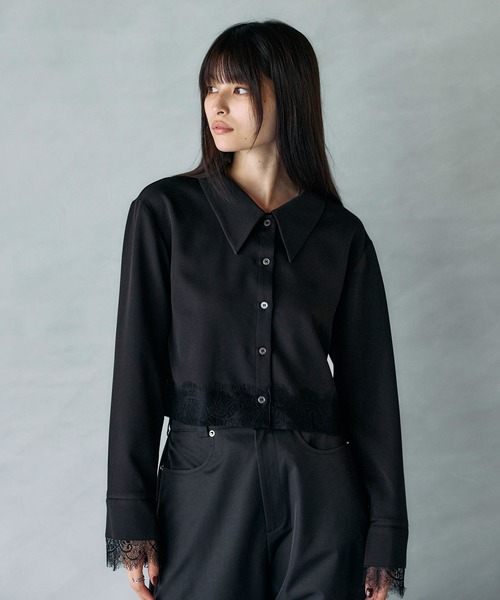 ARVELLIA(アルベリア)の「LACE CONTRAST SHIRT(シャツ/ブラウス・レディース・レッド/ブラック・M)」の19枚目の写真