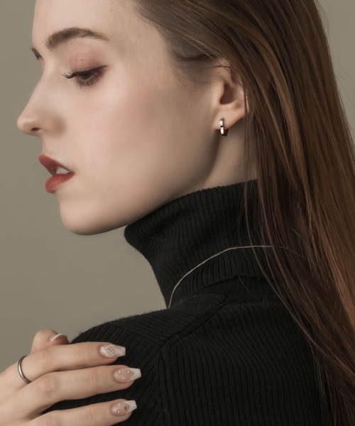 muku(ムク)の「PIERCE/HEART HOOP(ピアス(両耳用)・レディース・ゴールド/シルバー・FREE)」の4枚目の写真