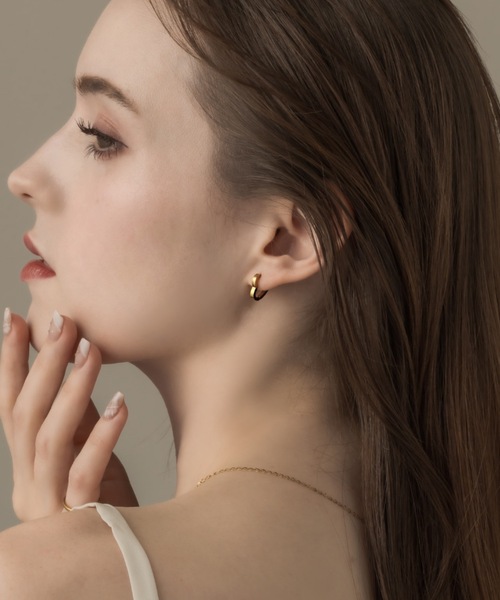 muku(ムク)の「PIERCE/HEART HOOP(ピアス(両耳用)・レディース・ゴールド/シルバー・FREE)」の15枚目の写真