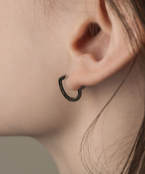 muku(ムク)の「PIERCE/HEART HOOP(ピアス(両耳用)・レディース・ゴールド/シルバー・FREE)」の16枚目の写真