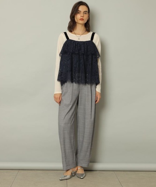 CADUNE（カデュネ）の「梳毛カーヴィーパンツ（その他パンツ・レディース・ライトグレー・36/38）」の9枚目の写真