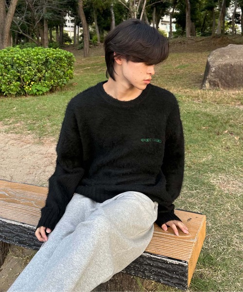sedacle(セダクル)の「バックパッチシャギーニット(ニット/セーター・メンズ・ブラック/グレー/ブラウン・SMALL/MEDIUM/LARGE)」の2枚目の写真