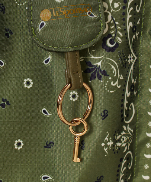 LeSportsac(レスポートサック)の「LG HELMET TOTE エヴァーグリーンバンダナ(トートバッグ・レディース・グリーン・FREE)」の9枚目の写真