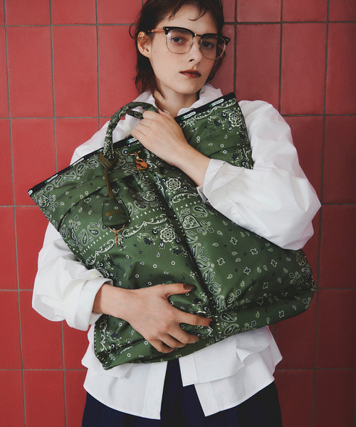 LeSportsac(レスポートサック)の「LG HELMET TOTE エヴァーグリーンバンダナ(トートバッグ・レディース・グリーン・FREE)」の13枚目の写真