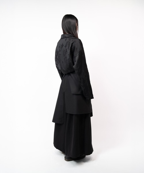 Ruze(ルゼ)の「Asymmetry layered wrap skirt / アシンメトリー レイヤード ラップスカート(スカート・メンズ・ブラック・FREE)」の14枚目の写真
