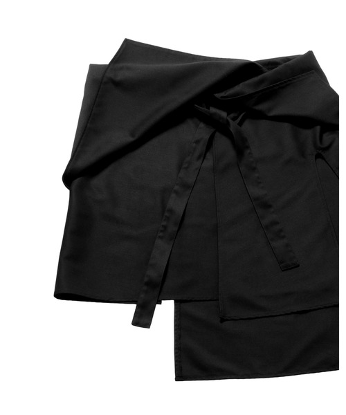 Ruze(ルゼ)の「Asymmetry layered wrap skirt / アシンメトリー レイヤード ラップスカート(スカート・メンズ・ブラック・FREE)」の16枚目の写真