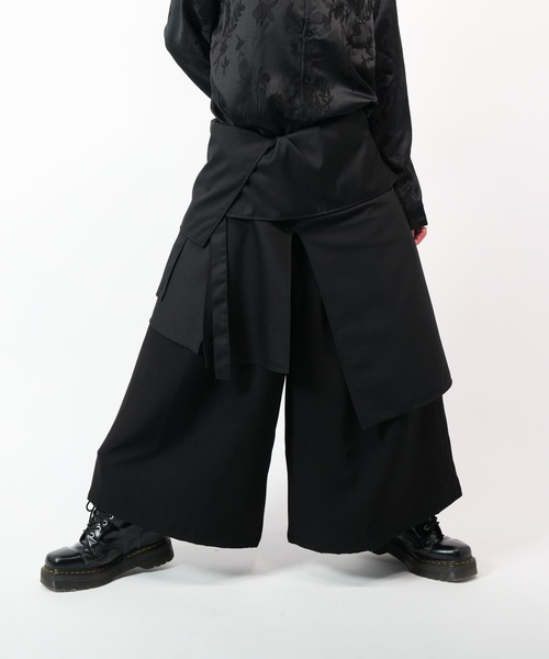 Ruze(ルゼ)の「Asymmetry layered wrap skirt / アシンメトリー レイヤード ラップスカート(スカート・メンズ・ブラック・FREE)」の21枚目の写真